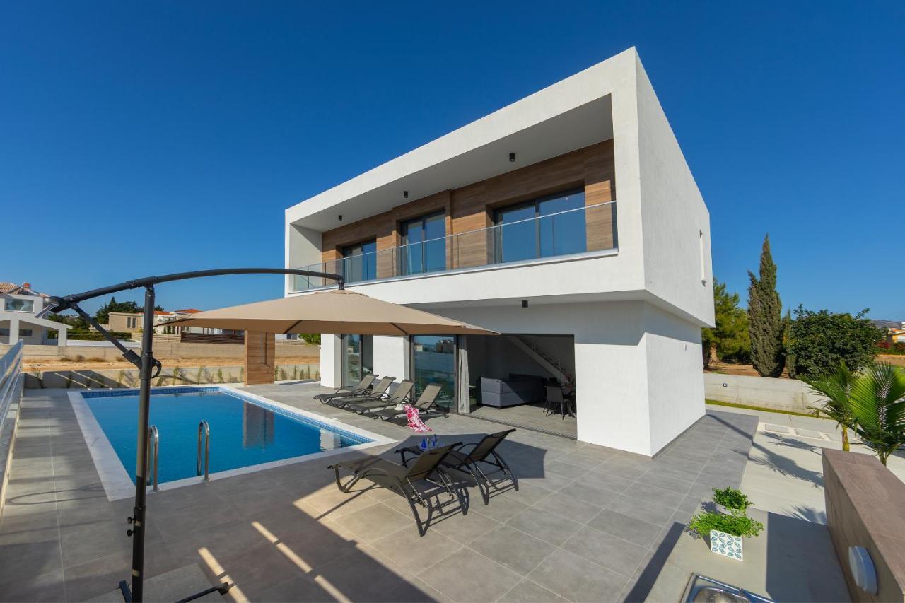 Villa Andre, Walking Distance To Coral Bay Peyia Ngoại thất bức ảnh